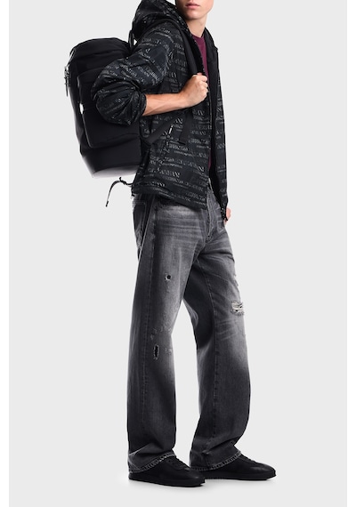 Emporio Armani Tamamı Logolu Suya Dayanıklı Kapüşonlu Ceket Erkek Ceket Em006751 Af12021 Fb516 Lacivert Emporio Armani Tamamı Logolu Suya Dayanıklı Kapüşonlu Ceket Erkek Ceket Em006751 Af12021 Fb516 Lacivert