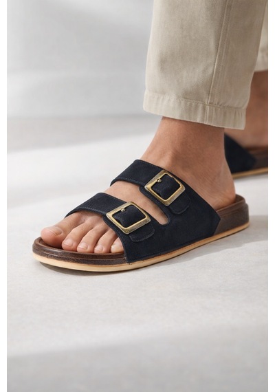 Ultra Hafif Günlük Konfor Unisex Terlik Modern Tasarım Ve Esnek Taban Siyah - Beyaz