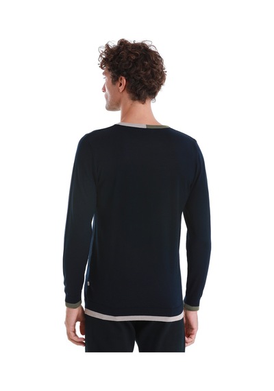 Hatemoğlu Lacivert Regular Fit Düz Bisiklet Yaka Yünlü Triko Kazak 34122023a001 005 Lacivert Hatemoğlu Lacivert Regular Fit Düz Bisiklet Yaka Yünlü Triko Kazak 34122023a001 005 Lacivert