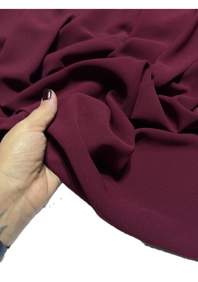 Dökümlü Likralı Kumlu Krep Kumaş 150 Cm En Kırışmaya Dayanıklı, Elbise Ve Giyimlik Kumaş Bordo