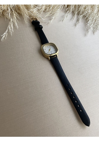 Retro Minimal Vintage Deri Kordon Kadın Kol Saati Kelebek Model Gümüş