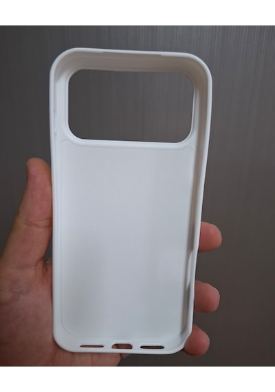 Apple Uyumlu iPhone 17 Pro Max Logolu İçi Kadife Silikon Lansman Kılıf Beyaz