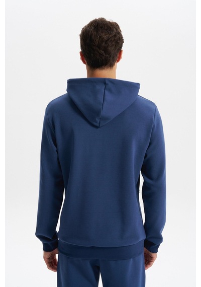 AR-MA Arma Erkek Slim Fit Örme Interlok Kapüşonlu Kanguru Cepli Sweatshirt Yazı Baskılı %80 Pamuk %14 Polyester %6 Elastane K30254685302 İndigo-i1 AR-MA Arma Erkek Slim Fit Örme Interlok Kapüşonlu Kanguru Cepli Sweatshirt Yazı Baskılı %80 Pamuk %14 Polyester %6 Elastane K30254685302 İndigo-i1