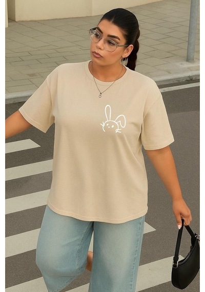 Büyük Beden Tavşan Baskılı Unisex Tişört Bej