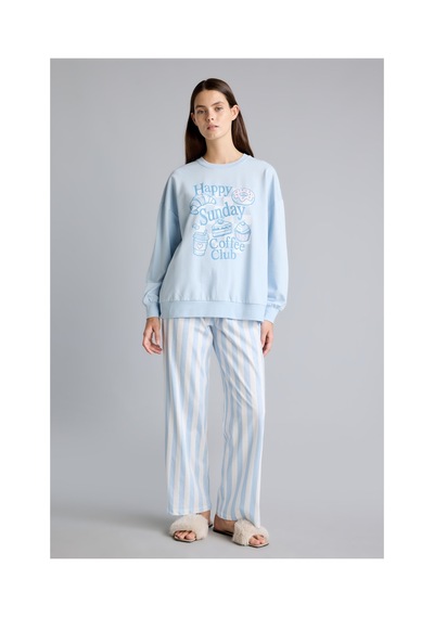 Defacto Regular Fit Uzun Kollu Baskılı Üst Çizgili Alt Pijama Takımı H8801ax26aube343 Mavi-be343