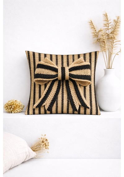 3d Krem-siyah Fiyonk Detaylı Çizgili Dekoratif Kırlent Kılıfı 45x45 Cm