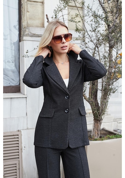 Kadın Esnek Kalın Kumaş Yakalı Cep Kapaklı Uzun Kol Çift Düğmeli Blazer Ceket-antrasit Antrasit Kadın Esnek Kalın Kumaş Yakalı Cep Kapaklı Uzun Kol Çift Düğmeli Blazer Ceket-antrasit Antrasit