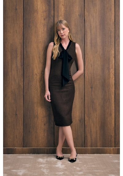 Sateen Fularlı Kolsuz Tüvit Elbise - Kahve-136338 Kahve