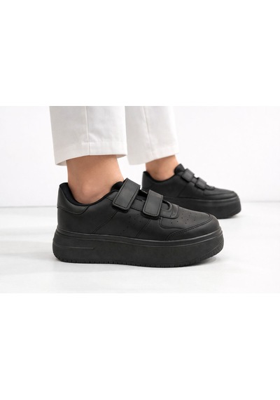 Papucumun Dünyası Aır Kalın Yüksek Taban Cırt Bantlı Kadın Sneaker Siyah
