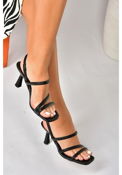 Fox Shoes Siyah İnce Topuklu Kadın Ayakkabı P404471009 Siyah