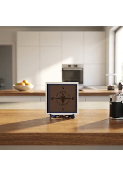 Compass Tasarımlı Modern Dekoratif Obje, Seyahat Tutkunları İçin Şık Bir Parça 10x10 Cm