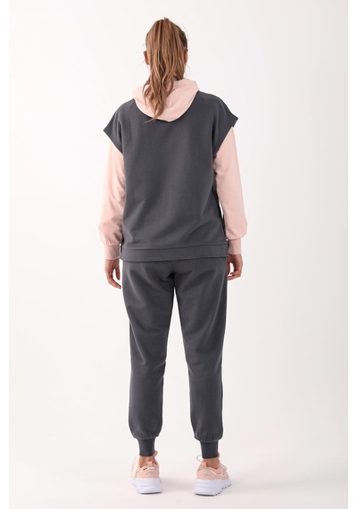 Maraton Sportswear Comfort Kadın Hakim Yaka Uzun Kol Basic Antrasit Eşofman Takımı 21912-antrasit Antrasit Maraton Sportswear Comfort Kadın Hakim Yaka Uzun Kol Basic Antrasit Eşofman Takımı 21912-antrasit Antrasit