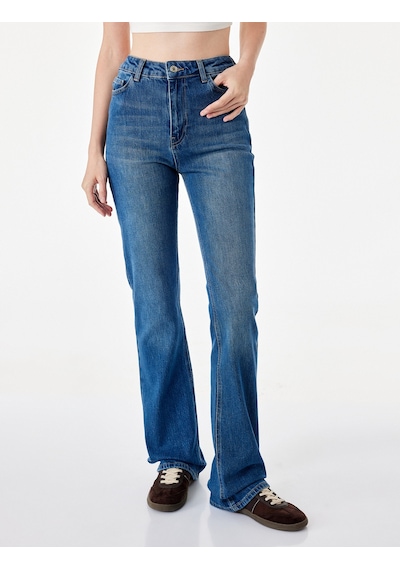 Koton Pamuklu Yüksek Bel Düğmeli İspanyol Paça Denim Pantolon - Flare Jeans Orta İndigo 7wal40132md Koton Pamuklu Yüksek Bel Düğmeli İspanyol Paça Denim Pantolon - Flare Jeans Orta İndigo 7wal40132md