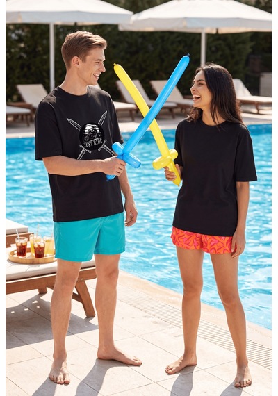 Black Nova Oversize Baskılı Unisex %100 Pamuk T-shirt Sunset Cross Siyah