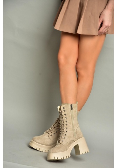 Fox Shoes T973559002 Bej Süet Kalın Topuklu Kadın Postal Bot Bej