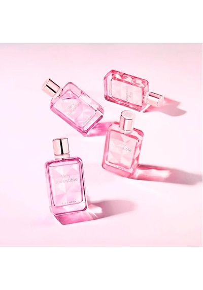 Givenchy Very Irresistible Edt 80 Ml Kadın Parfümü Çiçek - Meyve
