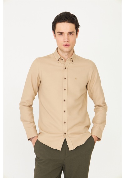 Krem Düğmeli Yaka Uzun Kollu Gömlek Slim Fit Camel