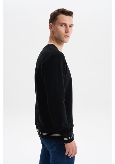 AR-MA Arma Erkek Regular Fit Örme Selanik Sweatshirt %65 Pamuk %35 Polyester, Karbon Fırçalı, Basic Bisiklet Yaka K30124698702 Siyah AR-MA Arma Erkek Regular Fit Örme Selanik Sweatshirt %65 Pamuk %35 Polyester, Karbon Fırçalı, Basic Bisiklet Yaka K30124698702 Siyah
