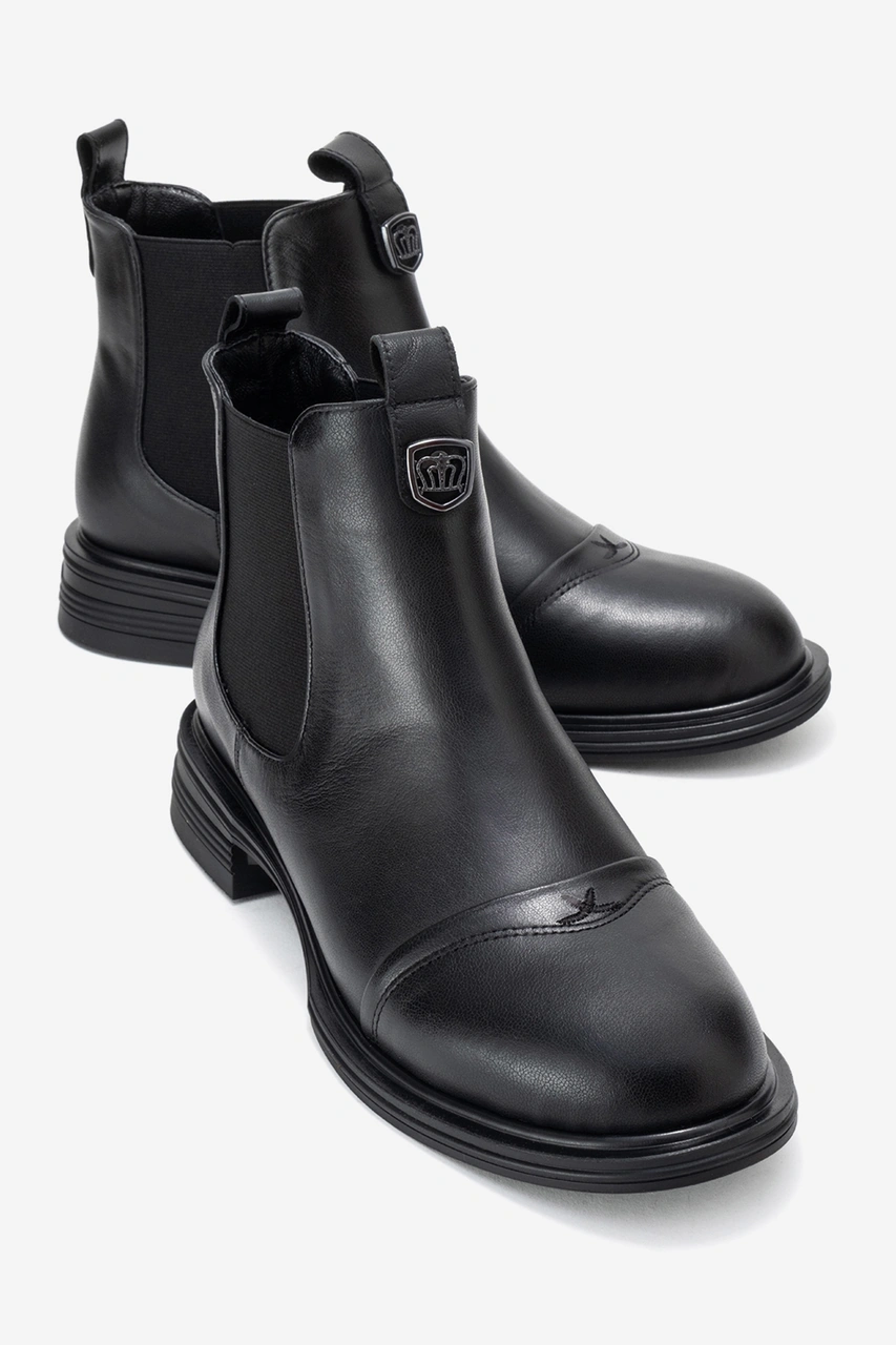Luvishoes Luvi Shoes Sıdney Siyah Cilt Hakiki Deri Tokalı Lastikli Kadın Chelsea Bot Siyah-Cilt