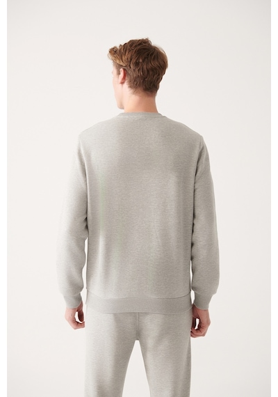 Avva Bisiklet Yaka İçi Polarlı 3 İplik Pamuklu Standart Fit Normal Kesim Unisex Sweatshirt Gri E001017 Gri