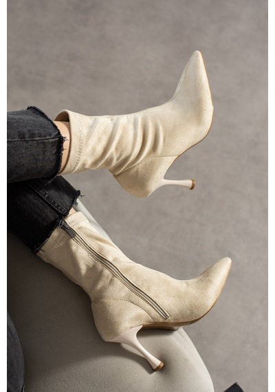 Dabab Shoes Kadın Marya Bej Streç Lüks Süet Yandan Fermuar Sivri Burun İnce Topuklu Bot Bej Süet Dabab Shoes Kadın Marya Bej Streç Lüks Süet Yandan Fermuar Sivri Burun İnce Topuklu Bot Bej Süet