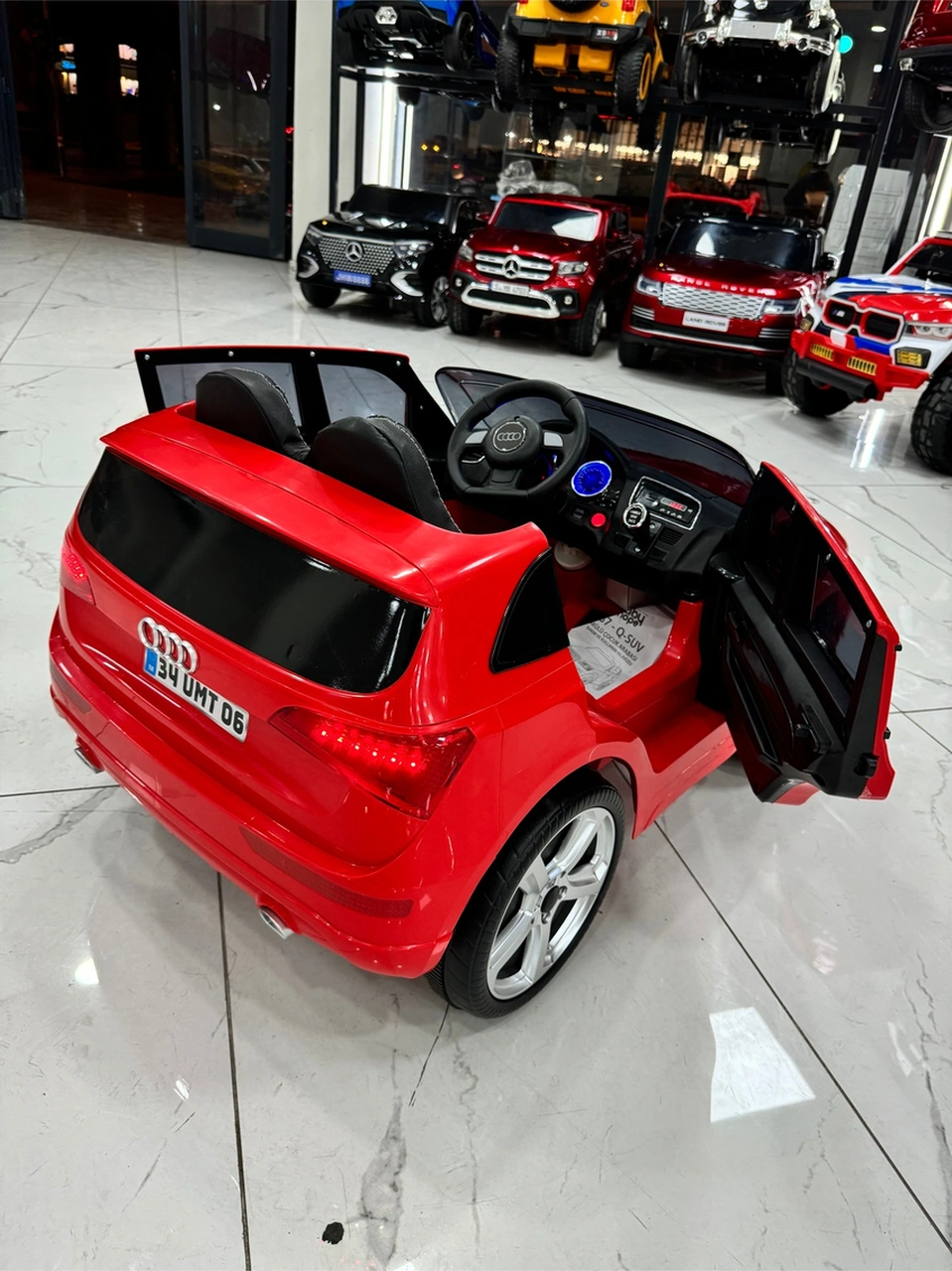 Audi Suv 2025 Yeni Nesil O-7 Yaş Akülü Araba Kırmızı