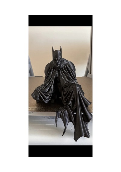 Oturan Batman Figür 2