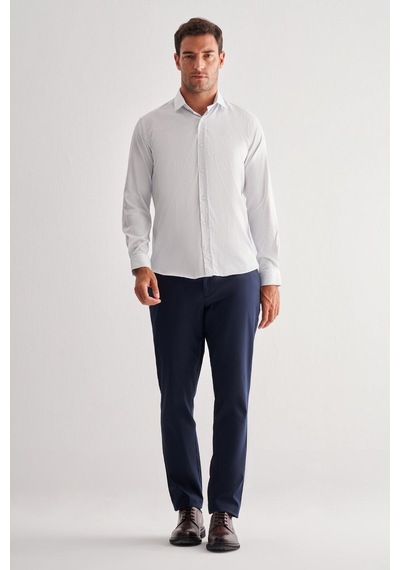 İmza Beyaz Yarım İtalyan Yaka Uzun Kol Cepsiz Slim Fit Cls Gömlek 1004255174 Leylak Beyaz