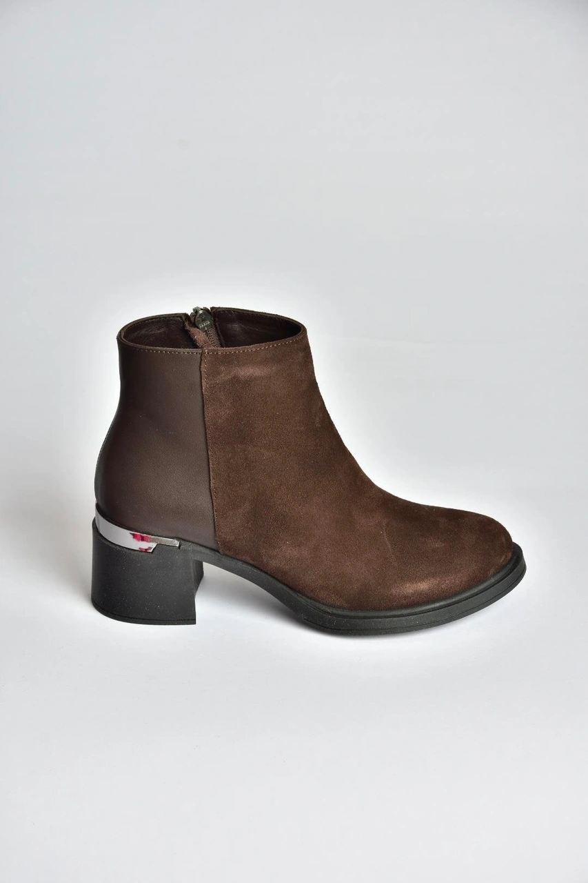 Fox Shoes V555559502 Kahverengi Hakiki Deri Süet Kalın Topuklu Kadın Bot Kahverengi-süet Fox Shoes V555559502 Kahverengi Hakiki Deri Süet Kalın Topuklu Kadın Bot Kahverengi-süet