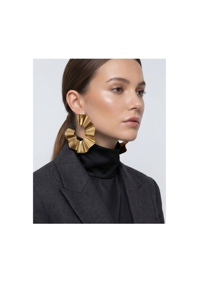 Kıvrım Model Kadın Küpe Sarı Sarı