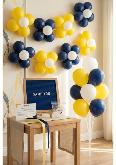 Sarı Lacivert Taraftar Süsleme Deluxe Set Siyah Keçe Yazı Panosu Standlı Balon Zincirli 7li Şeffaf Balon Standlı Set 3+ Yaş