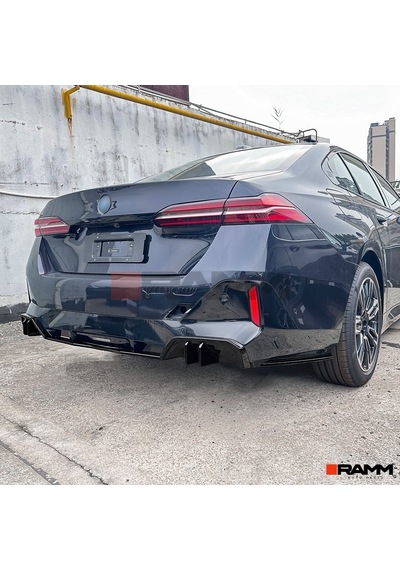 Bmw G60 Mp Difüzör - Parlak Karbon