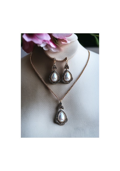 Kristal Taşlı Antik Bronz Su Damlası Kolye Ve Küpe Seti 5419004