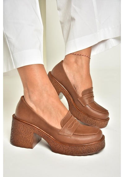Fox Shoes T996152009 Taba Kalın Topuklu Kadın Ayakkabı Taba