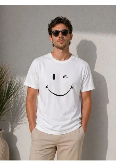 Defymoda Erkek Minimal Gülümseyen Yüz Baskılı Tişört Kısa Kol Yazlık T-shirt - Beyaz