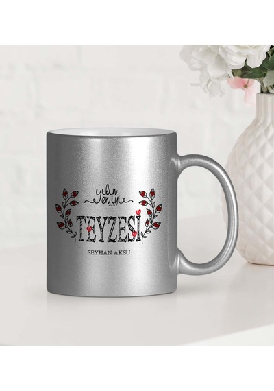 Kişiye Özel Yılın En Iyi Teyzesi Gümüş Yaldızlı Kupa Bardak
