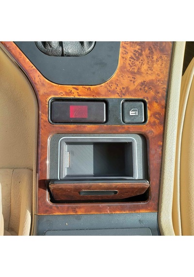 Bmw E39 Kulluk İç Kısım Siyah Renk Abs