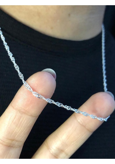 Singapur Zincir Model 925 Ayar Gümüş Kolye Işıklı Kutuda Sevgiliye Eşe Anneye Hediye