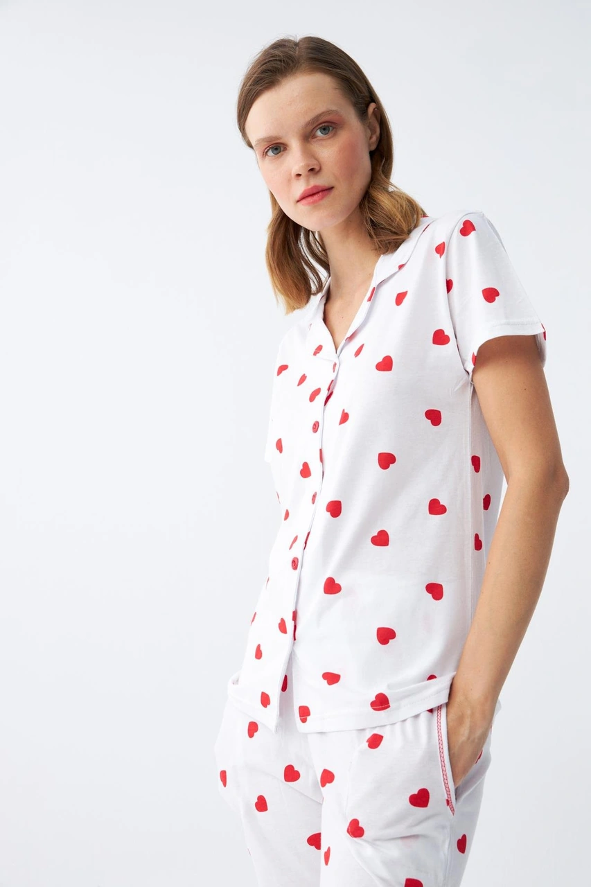 Akbeniz Kadın Beyaz Kırmızı Kalpli Önden Düğmeli Pijama Takımı Beyaz