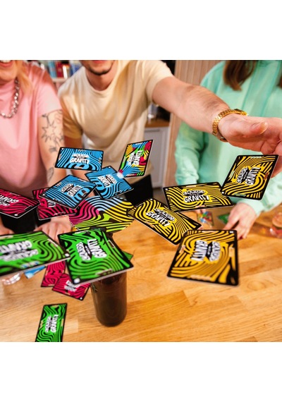 Big Potato Games - Cards Vs Gravity Pro Kutu Oyunu