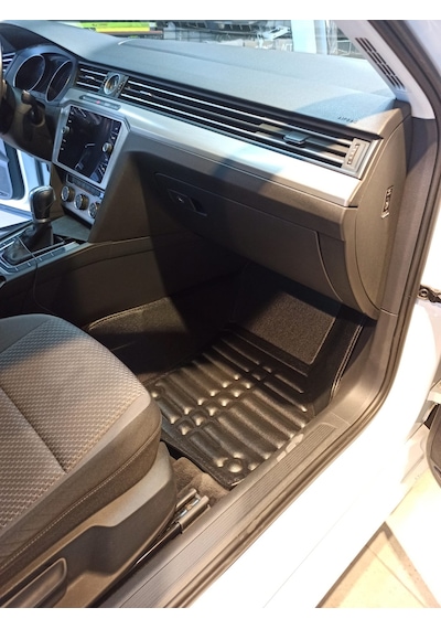 Neo5D Vw Passat B8/B8.5 2015-Günümüz Siyah Havuzlu Deri Paspas