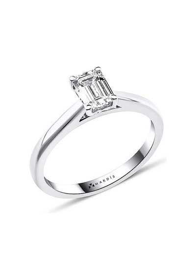 0.70 Karat Emerald Tektaş Pırlanta Yüzük Beyaz Altın