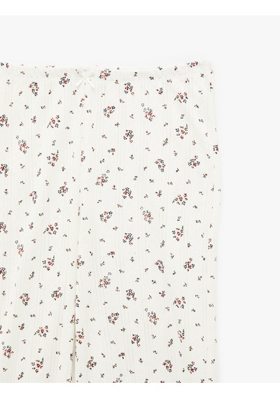 Koton Beli Lastikli Slim Fit Çiçek Desenli Pijama Altı Ekru Desenli 6slk40070mk Ekru Desenli Koton Beli Lastikli Slim Fit Çiçek Desenli Pijama Altı Ekru Desenli 6slk40070mk Ekru Desenli