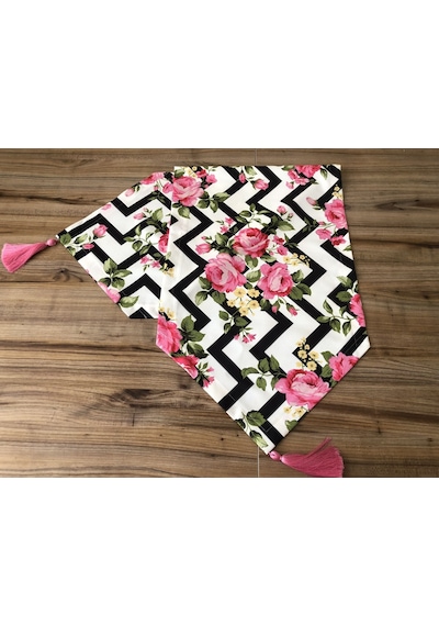 Zigzag Üzerine Gül Desenli Runner Çok Renkli