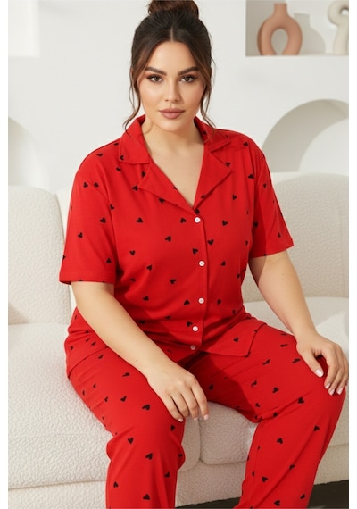 Siyah İnci Curve Büyük Beden Battal Boy Kısa Kollu Düğmeli Pamuklu Pijama Takımı Kırmızı Siyah İnci Curve Büyük Beden Battal Boy Kısa Kollu Düğmeli Pamuklu Pijama Takımı Kırmızı