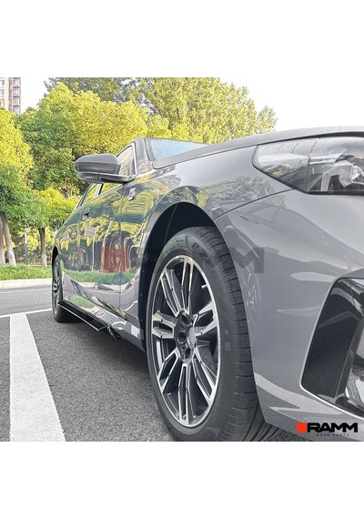 Bmw G60 Yan Marşbiyel Etek Sağ-sol Parlak Siyah