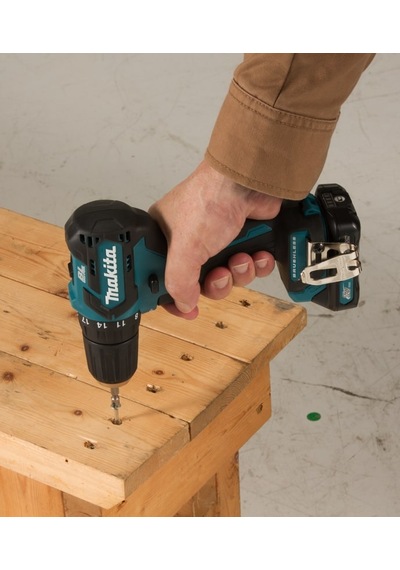 Makita MAKDF332DZ Akülü Darbesiz Matkap Vidalama 10.8 V