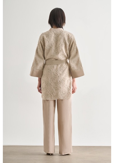 Desenli Mizalle Örgü Nakışlı Bej Rengi Premium Kimono Ceket Bej