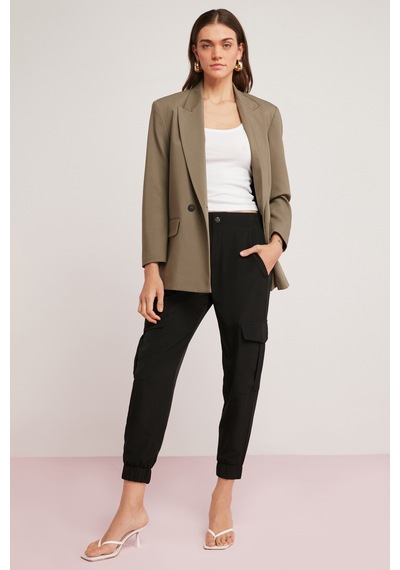 Ethıquet Lıllesol Kadın Fitilli Görünümlü Slim Fit Vücuda Oturan Havuz Yakalı Pamuklu Basic Beyaz At