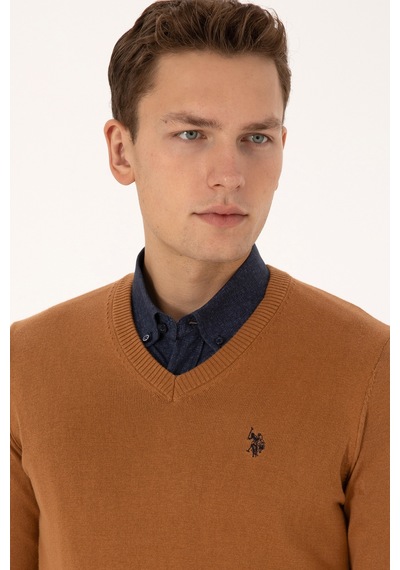 U.S. Polo Assn. Erkek Slim Fit V Yaka Camel Basic Triko Kazak 50313662-VR233